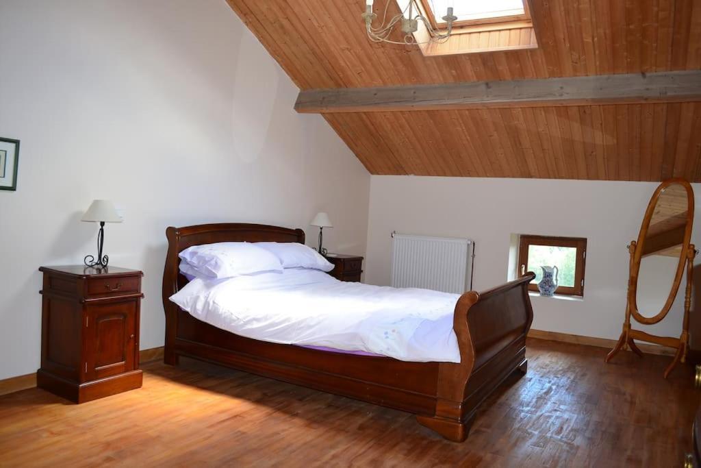 Two Hoots - Farmhouse With Summer Pool. Châteauponsac Exterior foto